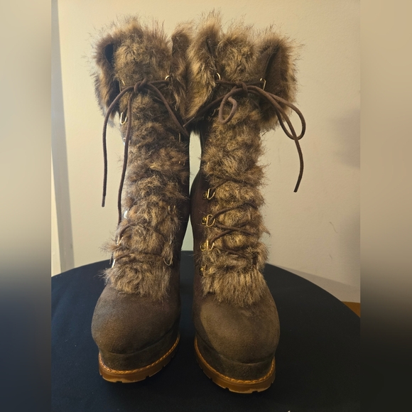 Luichiny brown suede heeled  ankle boots with faux fur trim Sz 10 - Picture 8 of 11